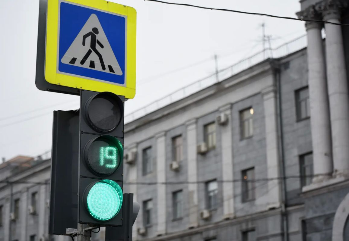 На проспекте Дериглазова заработала «Зеленая волна»