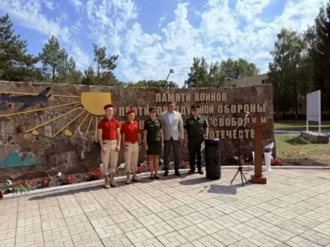 В воинской части на территории Курского района организовали военнопатриотическую акцию «Поколение победителей: связь поколений»