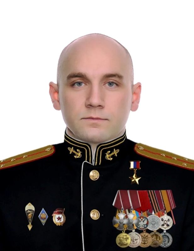 В Курске 9 декабря, в День Героев Отечества, откроют Аллею Героев В Курске 9 декабря, в День Героев Отечества, откроют Аллею Героев