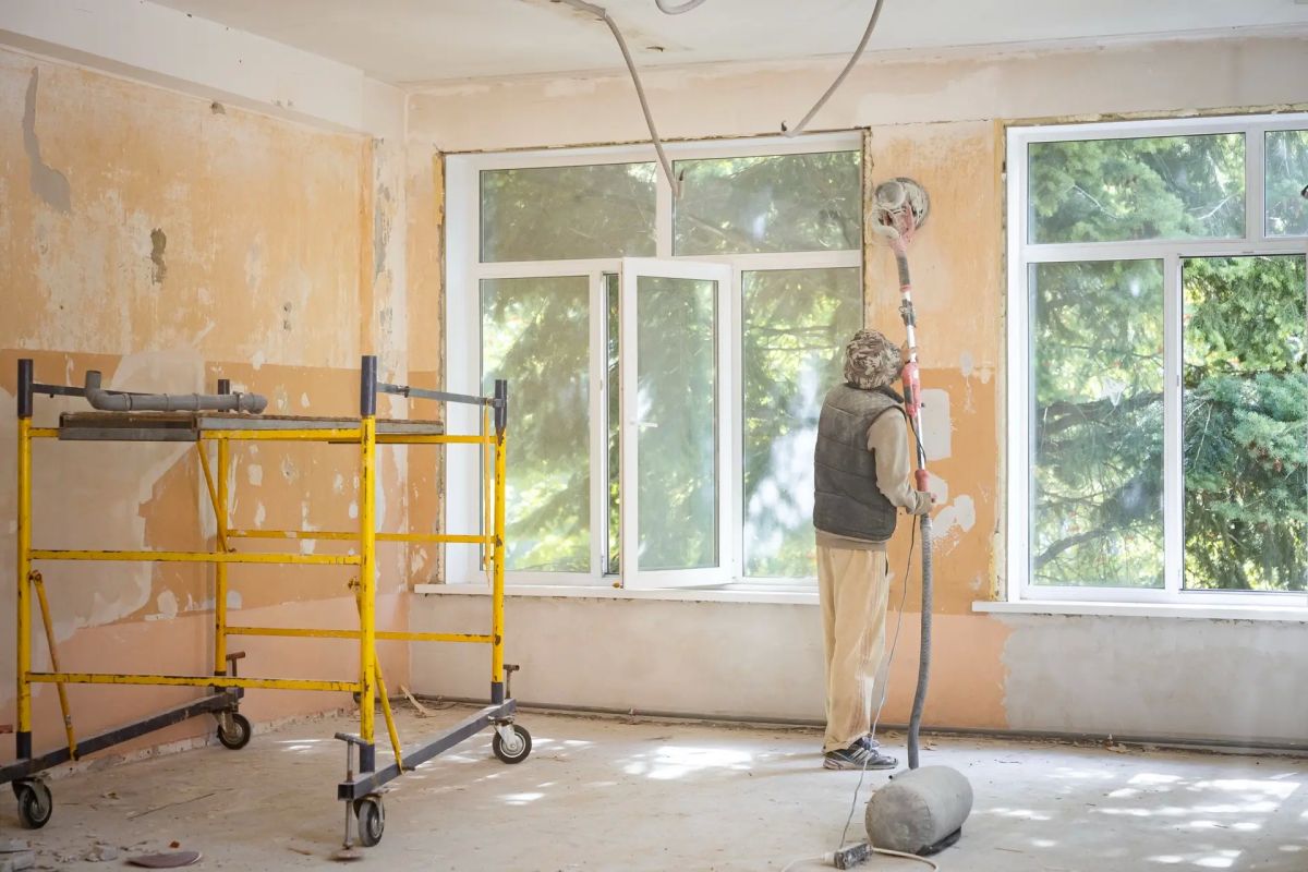 Ход капитального ремонта проверили в школе № 31 и детских садах № 128 и № 40 Ход капитального ремонта проверили в школе № 31 и детских садах № 128 и № 40