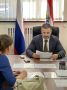 Провел личный приём граждан, на котором основное внимание было уделено вопросам земельных и имущественных отношений, что является особенно важным и актуальным в настоящее время