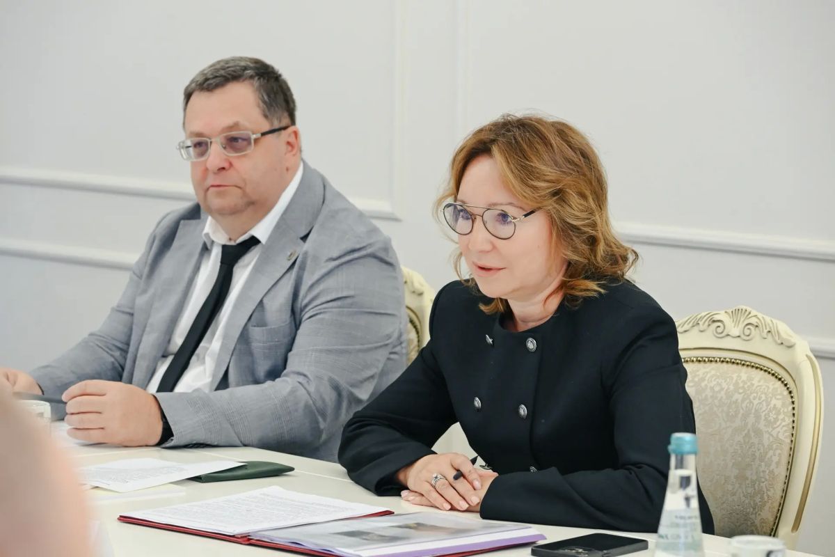 Александр Хинштейн: Продолжаем активно продвигать бренды Курской области на всех возможных уровнях Александр Хинштейн: Продолжаем активно продвигать бренды Курской области на всех возможных уровнях