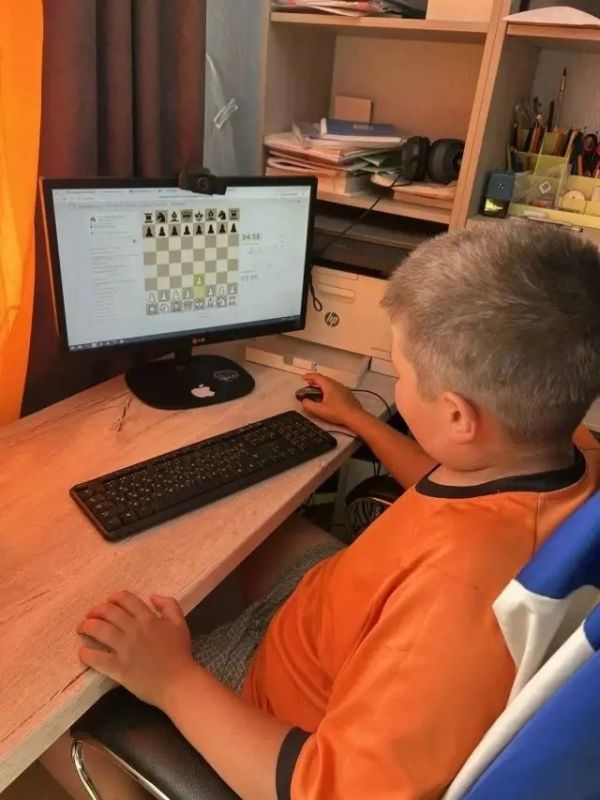 Курские школьники стали победителями областного онлайн-турнира «Шахматы в школе - 2026» Курские школьники стали победителями областного онлайн-турнира «Шахматы в школе - 2026»