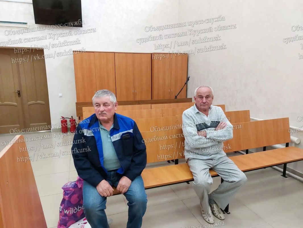 Курский пенсионер откусил соседу фалангу пальца в драке из-за дороги