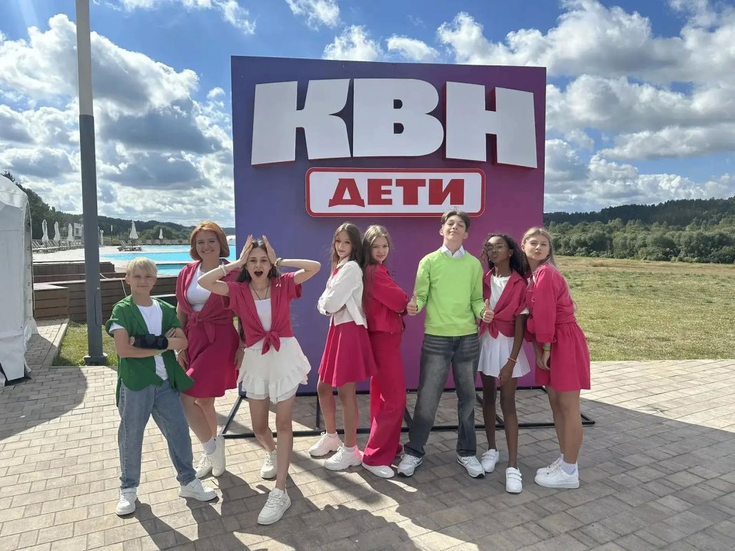 Завершился XV Международный фестиваль детских команд КВН «Первые», который проходил на базе отдыха «Шахтёр» в Тульской области Завершился XV Международный фестиваль детских команд КВН «Первые», который проходил на базе отдыха «Шахтёр» в Тульской области