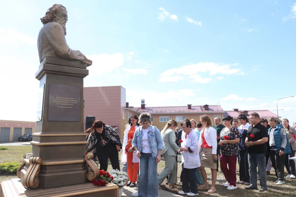 Министр здравоохранения Курской области Светлана Ермолова: Министр здравоохранения Курской области Светлана Ермолова: