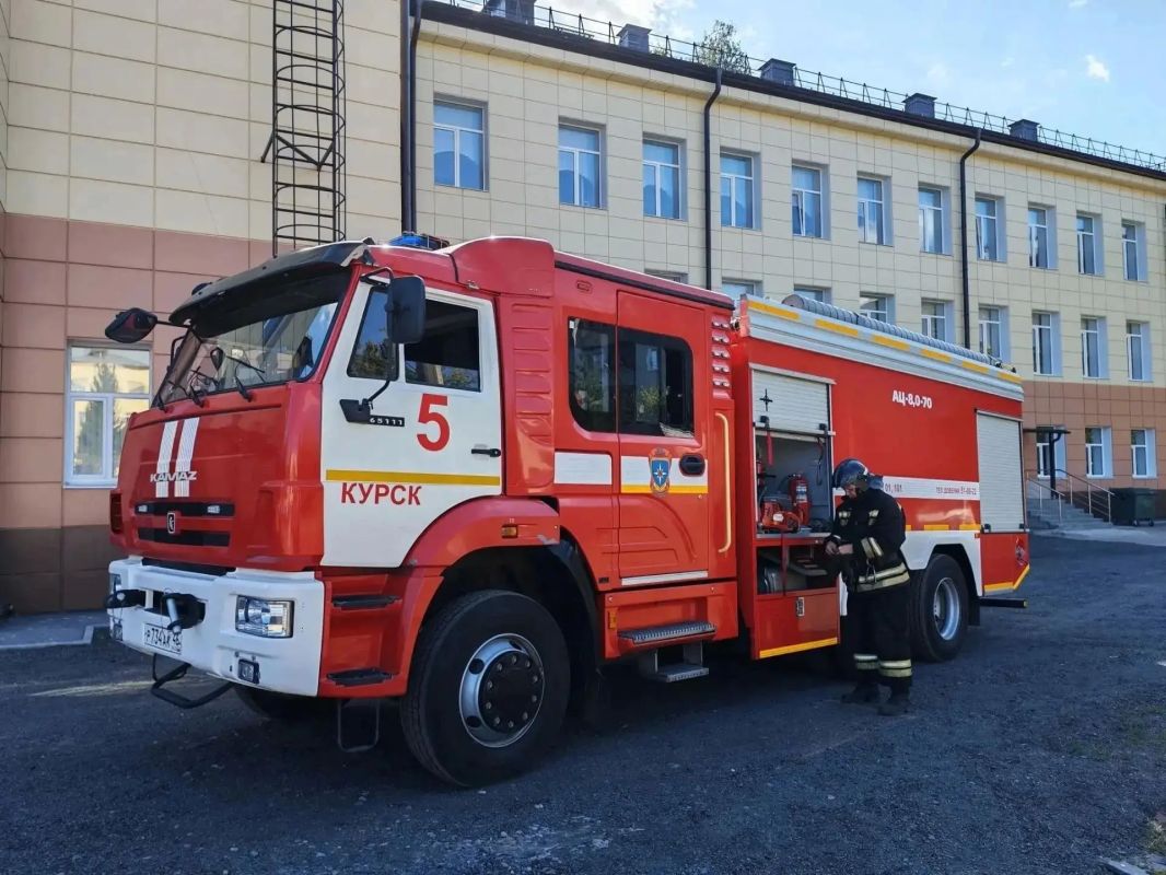 В курской школе №10 провели учебную пожарную эвакуацию В курской школе №10 провели учебную пожарную эвакуацию