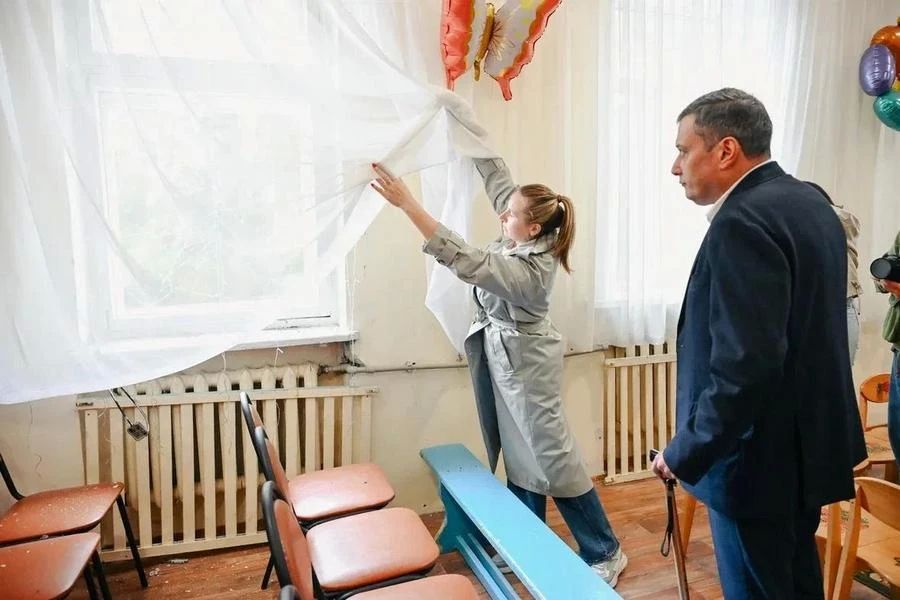 Хинштейн показал последствия ракетного удара ВСУ в Курске Хинштейн показал последствия ракетного удара ВСУ в Курске