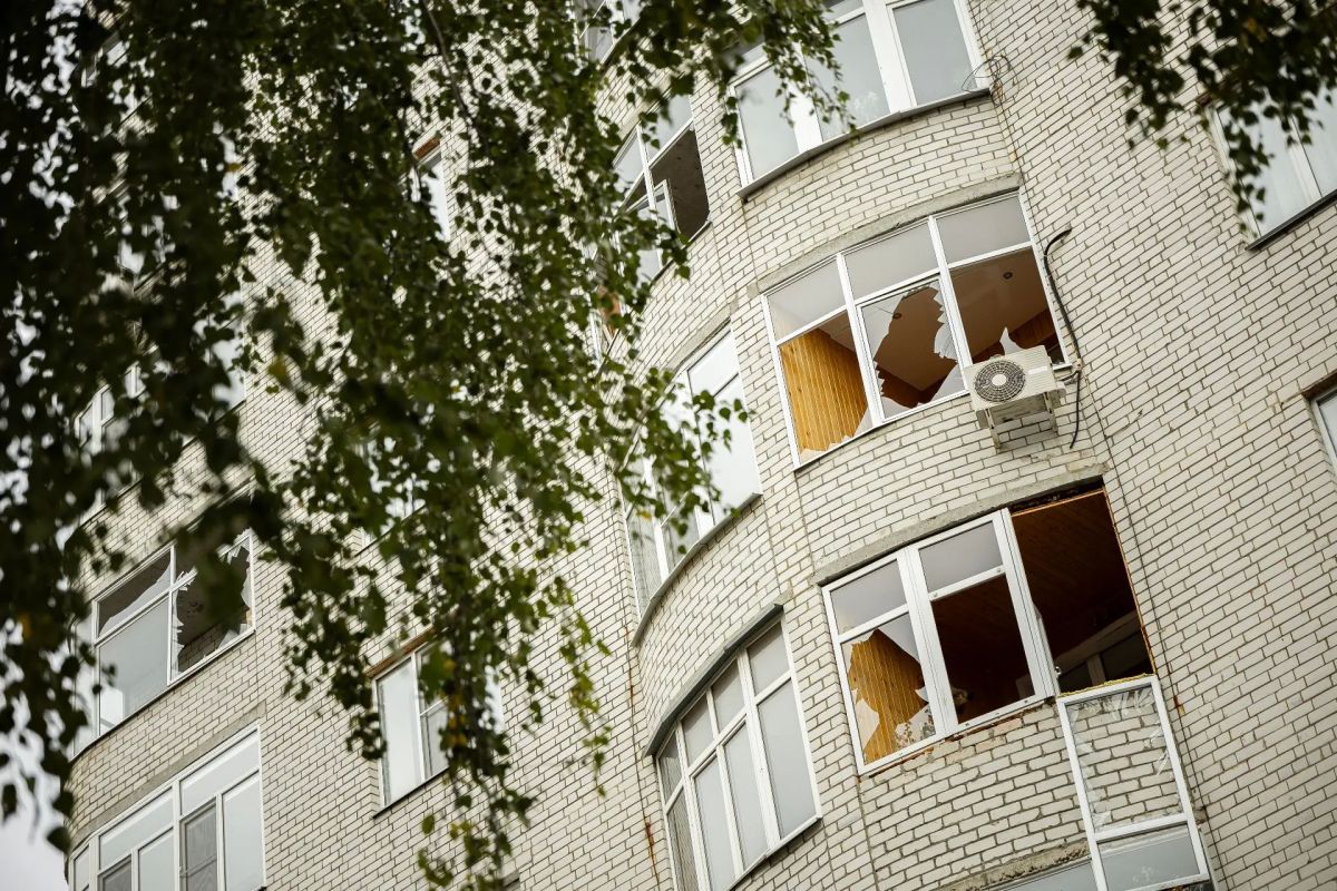 Вместе с губернатором Александром Хинштейном и коллегами побывали на объектах, которые пострадали этой ночью Вместе с губернатором Александром Хинштейном и коллегами побывали на объектах, которые пострадали этой ночью