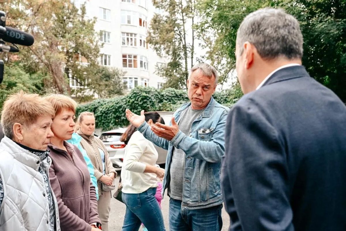 Александр Хинштейн оценил последствия ночных прилетов в Курске Александр Хинштейн оценил последствия ночных прилетов в Курске