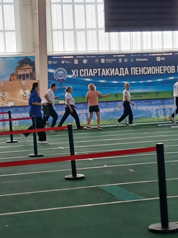 Курские пенсионеры завоевали бронзу на Всероссийской спартакиаде Курские пенсионеры завоевали бронзу на Всероссийской спартакиаде