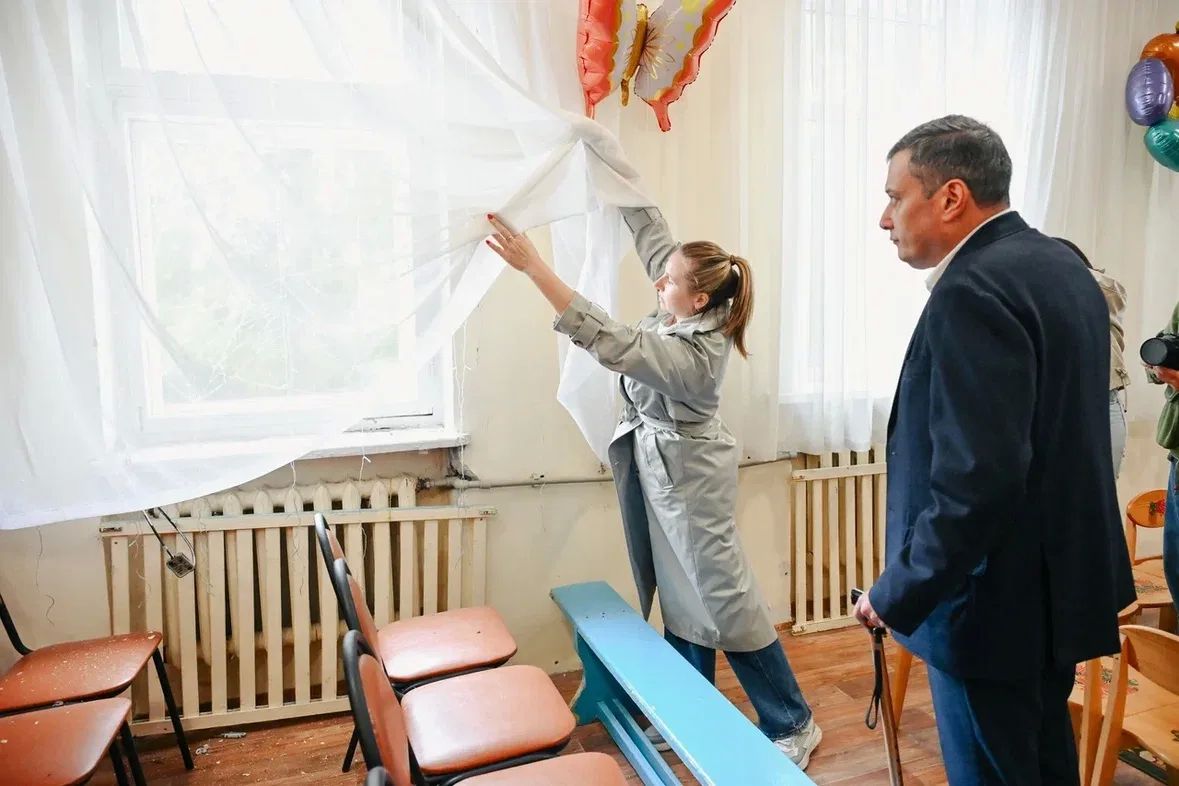 Александр Хинштейн: Сегодня с коллегами объехал ряд объектов, пострадавших этой ночью после ракетной атаки ВСУ Александр Хинштейн: Сегодня с коллегами объехал ряд объектов, пострадавших этой ночью после ракетной атаки ВСУ