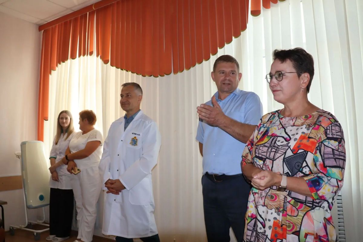 Первый заместитель губернатора – председатель Правительства Курской области Александр Чепик с рабочим визитом посетил Поныровский район Первый заместитель губернатора – председатель Правительства Курской области Александр Чепик с рабочим визитом посетил Поныровский район