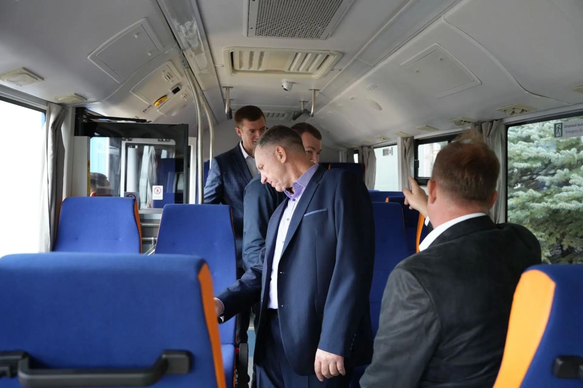 Курская делегация ознакомилась с производством газомоторных автобусов в Набережных Челнах Курская делегация ознакомилась с производством газомоторных автобусов в Набережных Челнах