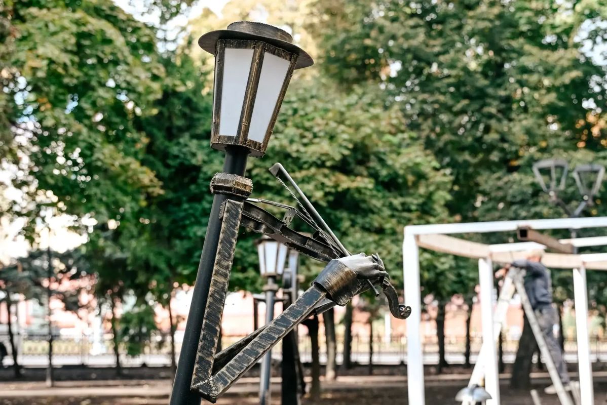 В центре Курска ко Дню города откроют 2 сквера В центре Курска ко Дню города откроют 2 сквера