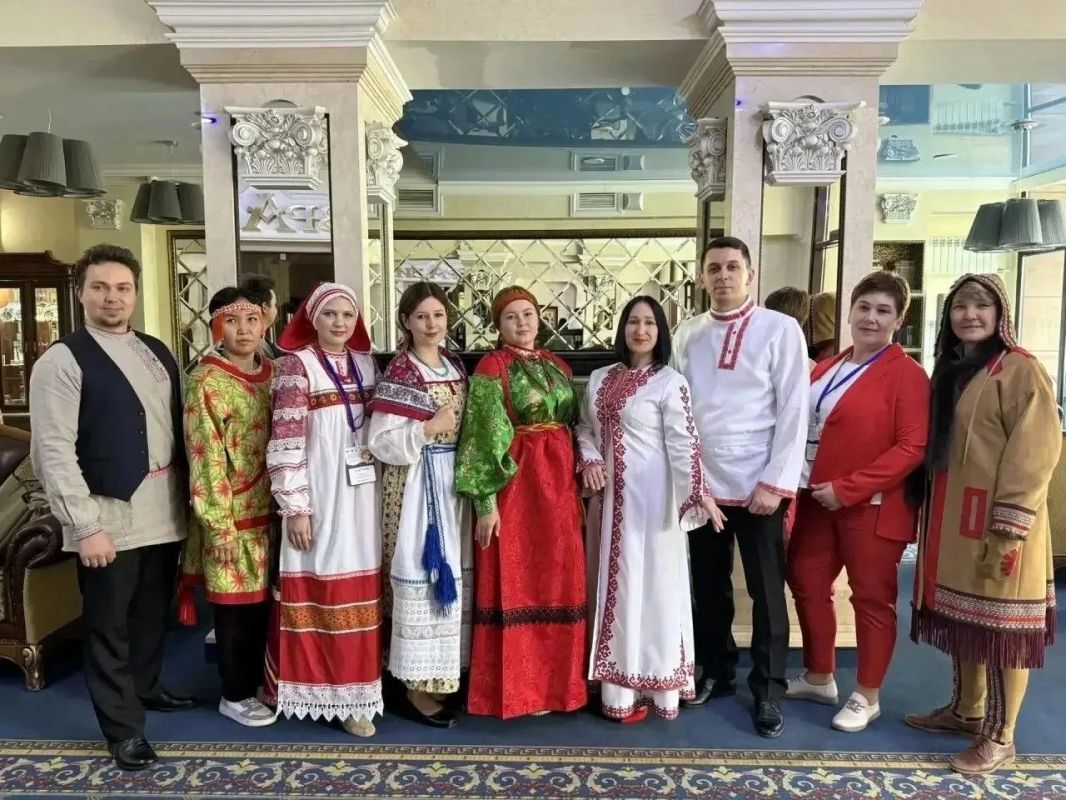 Завершился очный этап Всероссийского профессионального конкурса «Лучший учитель родного языка и родной литературы» Завершился очный этап Всероссийского профессионального конкурса «Лучший учитель родного языка и родной литературы»