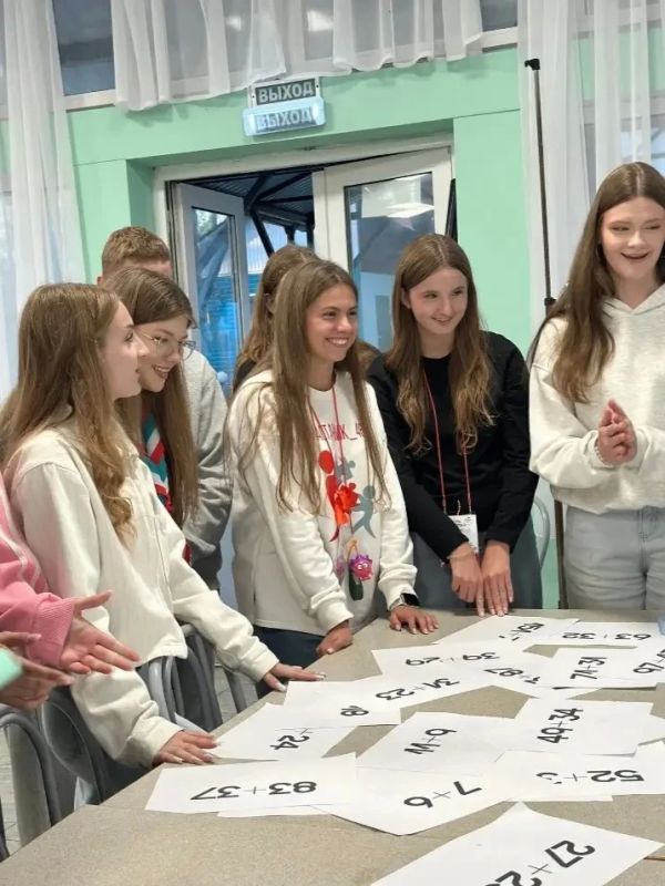 Курские старшеклассники стали участниками образовательного форума «Наставник Курские старшеклассники стали участниками образовательного форума «Наставник