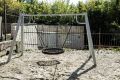 В Курске власти отчитались об установке новых детских площадок