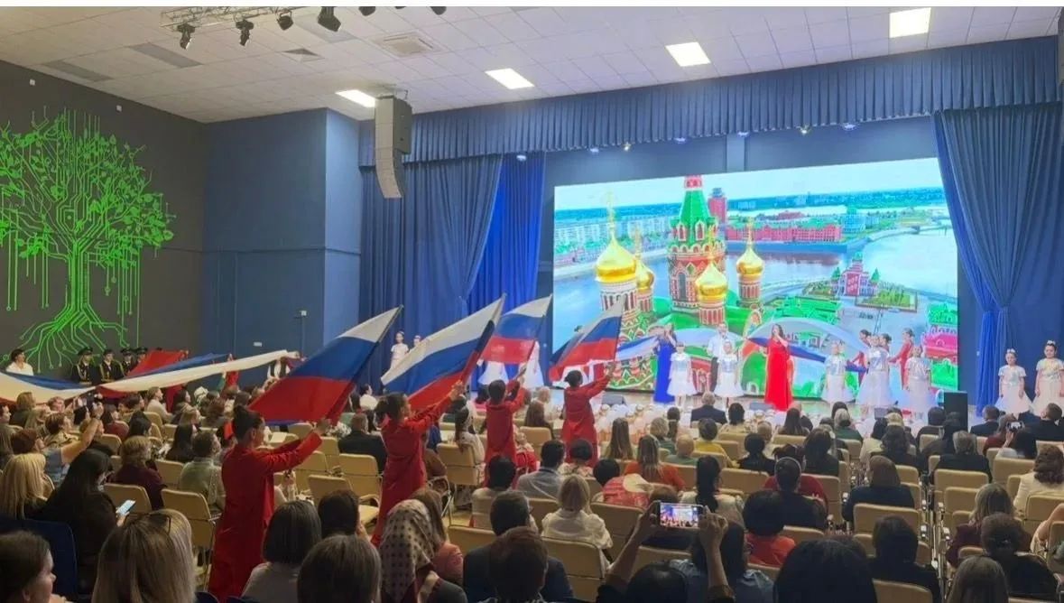Завершился очный этап Всероссийского профессионального конкурса «Лучший учитель родного языка и родной литературы» Завершился очный этап Всероссийского профессионального конкурса «Лучший учитель родного языка и родной литературы»