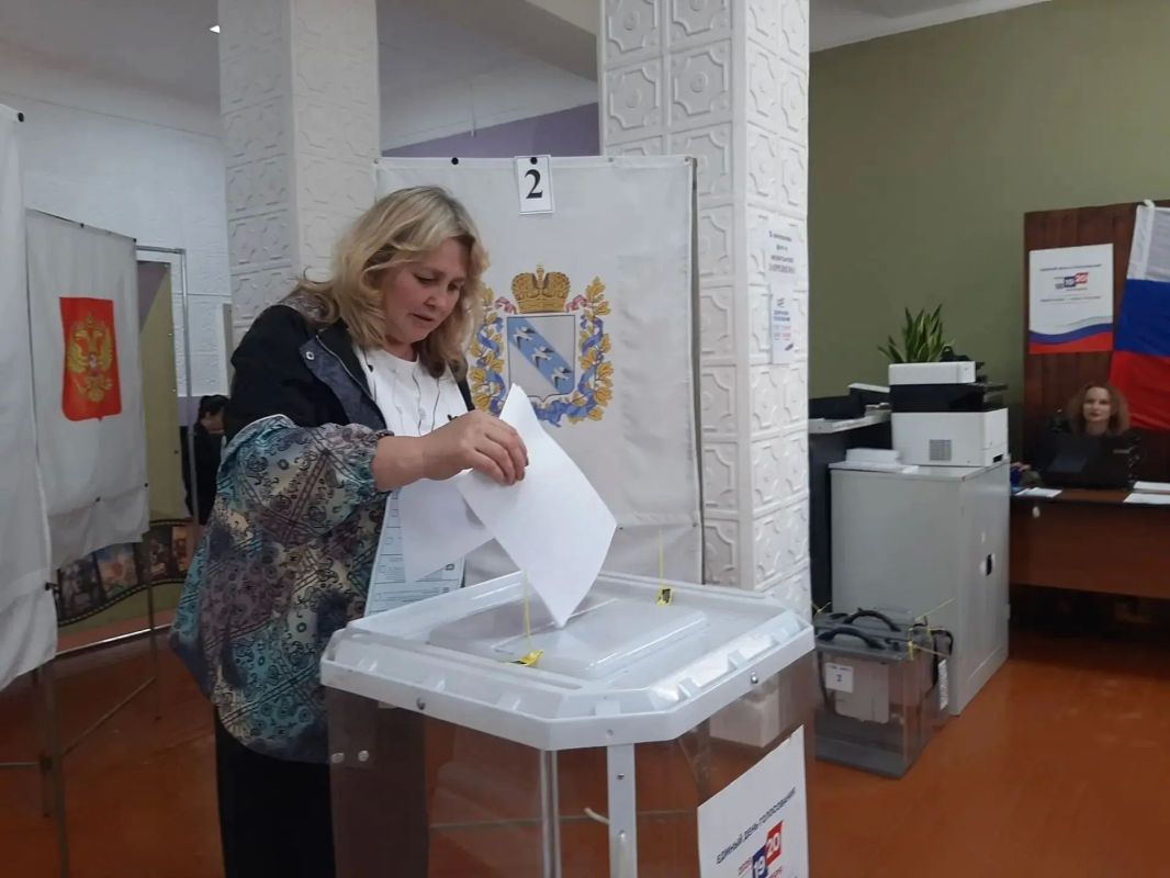 Продолжается досрочное голосование на выборах депутатов Государственной Думы 9-го созыва и депутатов Курской областной Думы 8-го созыва Продолжается досрочное голосование на выборах депутатов Государственной Думы 9-го созыва и депутатов Курской областной Думы 8-го созыва