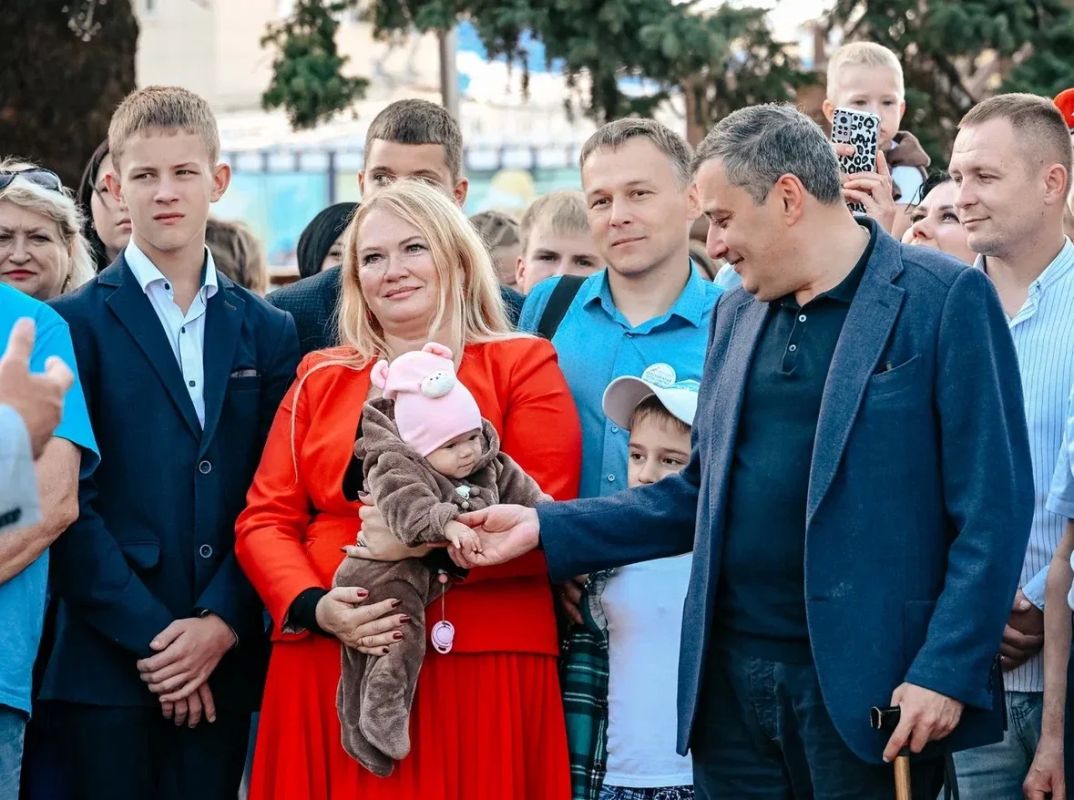 Александр Хинштейн: Маленькие шаги ради большого дела Александр Хинштейн: Маленькие шаги ради большого дела