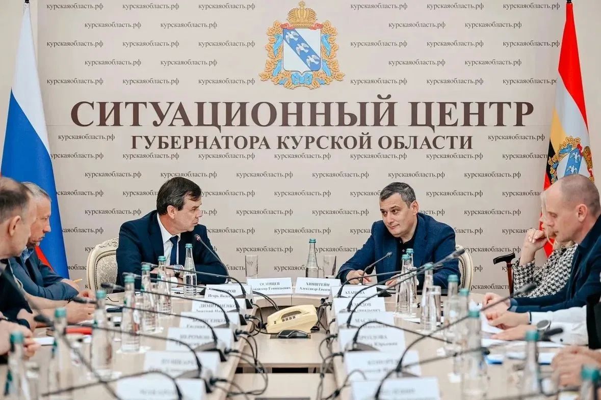Сегодня в Курске с рабочим визитом находился заместитель министра культуры России Владимир Осинцев Сегодня в Курске с рабочим визитом находился заместитель министра культуры России Владимир Осинцев