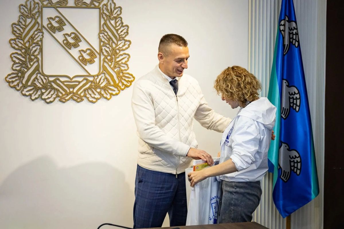 Десять творцов участвуют в Международном пленэре художников в Курске Десять творцов участвуют в Международном пленэре художников в Курске