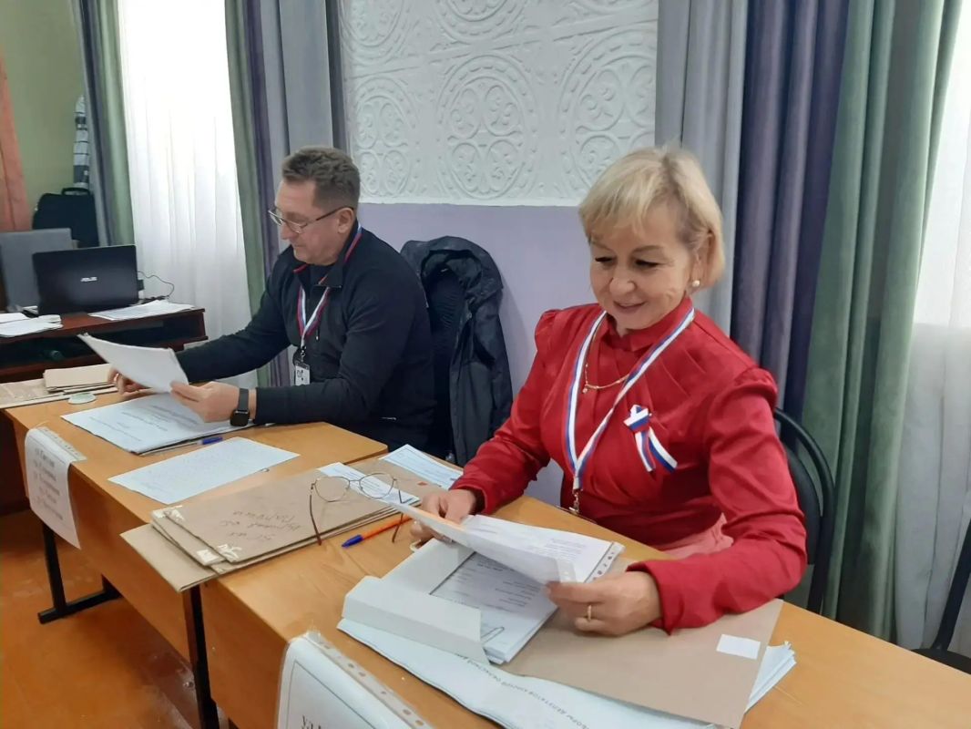 Продолжается досрочное голосование на выборах депутатов Государственной Думы 9-го созыва и депутатов Курской областной Думы 8-го созыва Продолжается досрочное голосование на выборах депутатов Государственной Думы 9-го созыва и депутатов Курской областной Думы 8-го созыва