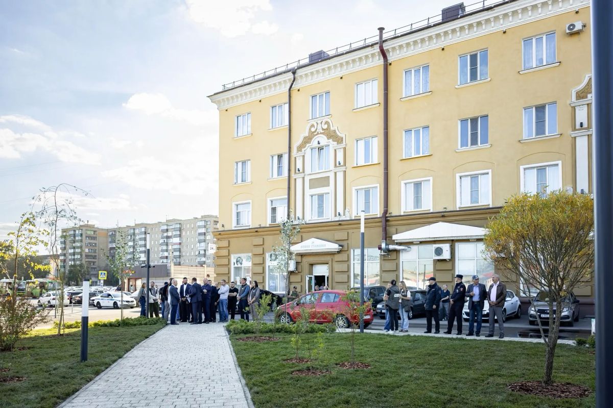 Сегодня вместе с губернатором Александром Хинштейном мы продолжаем преображать Курск Сегодня вместе с губернатором Александром Хинштейном мы продолжаем преображать Курск