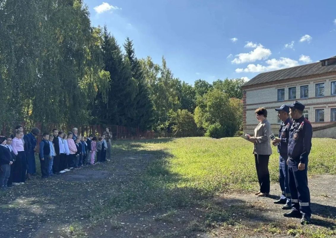 В Большежировской средней школе проведена тренировочная эвакуация В Большежировской средней школе проведена тренировочная эвакуация