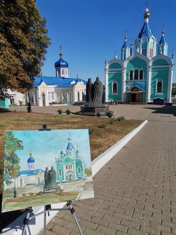 Выставка работ участников XX Международного конкурса-пленэра открылась в Железногорском художественном колледже имени А.А. Дейнеки Выставка работ участников XX Международного конкурса-пленэра открылась в Железногорском художественном колледже имени А.А. Дейнеки