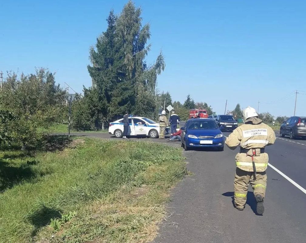 Пожарные на ДТП в с. Громашовка Железногорского района Пожарные на ДТП в с. Громашовка Железногорского района