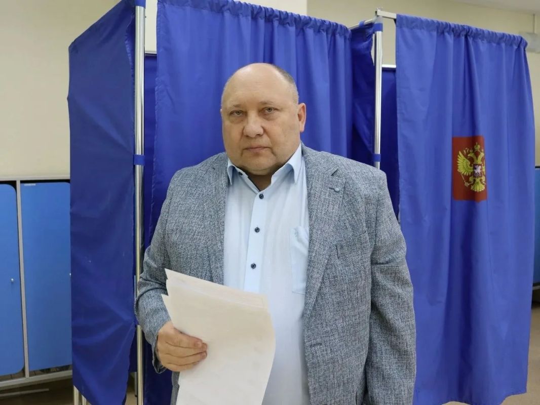 Сегодня первый день голосования на выборах депутатов Госдумы и Курской областной Думы Сегодня первый день голосования на выборах депутатов Госдумы и Курской областной Думы