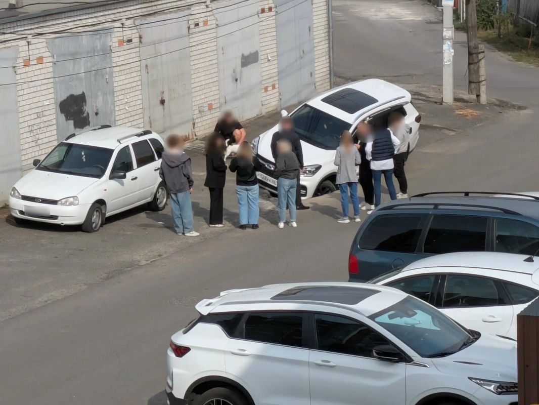 В Курске приключился пренеприятнейший инцидент в Ахтырском переулке