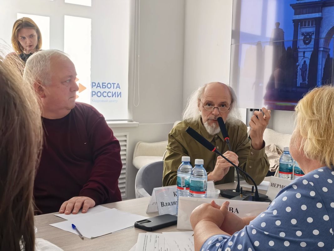 В Курской области состоялось очередное заседание комиссии по аттестации экскурсоводов, гидов-переводчиков В Курской области состоялось очередное заседание комиссии по аттестации экскурсоводов, гидов-переводчиков