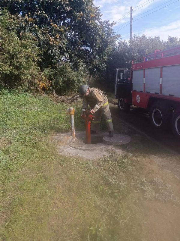 Огнеборцы ПЧ Обоянского, Дмитриевского и Хомутовского районов на проверке ППВ Огнеборцы ПЧ Обоянского, Дмитриевского и Хомутовского районов на проверке ППВ