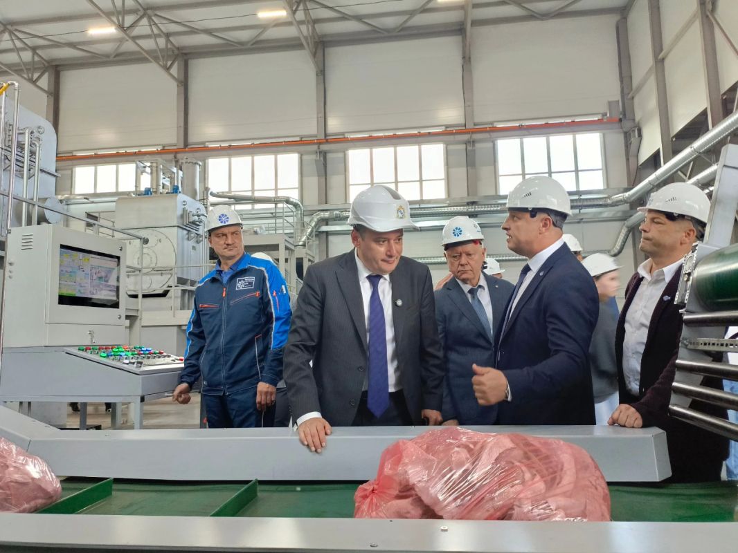 В Железногорске открыли новое предприятие по производству резиновой смеси и крошки из переработанных автомобильных шин В Железногорске открыли новое предприятие по производству резиновой смеси и крошки из переработанных автомобильных шин