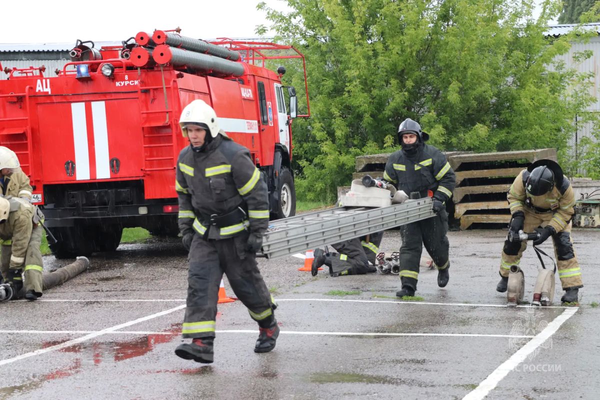 #нашиОГНЕБОРЦЫ. Сергей Гречишкин, огнеборец 8 ПСЧ ГУ МЧС России по Курской области #нашиОГНЕБОРЦЫ. Сергей Гречишкин, огнеборец 8 ПСЧ ГУ МЧС России по Курской области