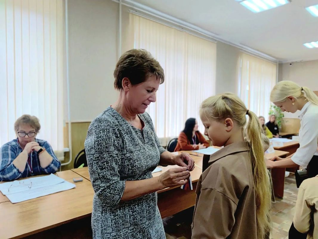 «Приходим выбирать будущее» «Приходим выбирать будущее»