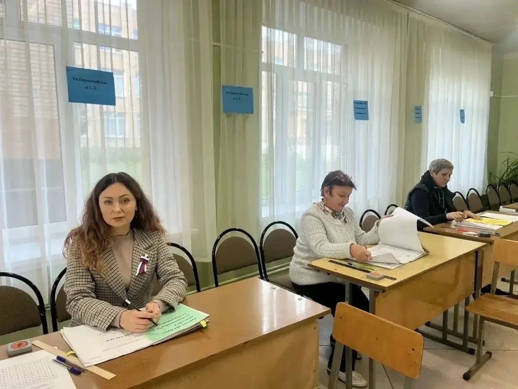 Железногорцы продолжают голосовать! Железногорцы продолжают голосовать!