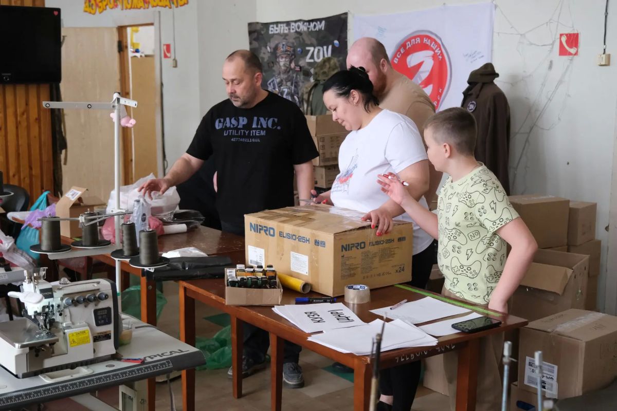 Волонтеры Железногорска подготовили новую партию помощи для бойцов Волонтеры Железногорска подготовили новую партию помощи для бойцов