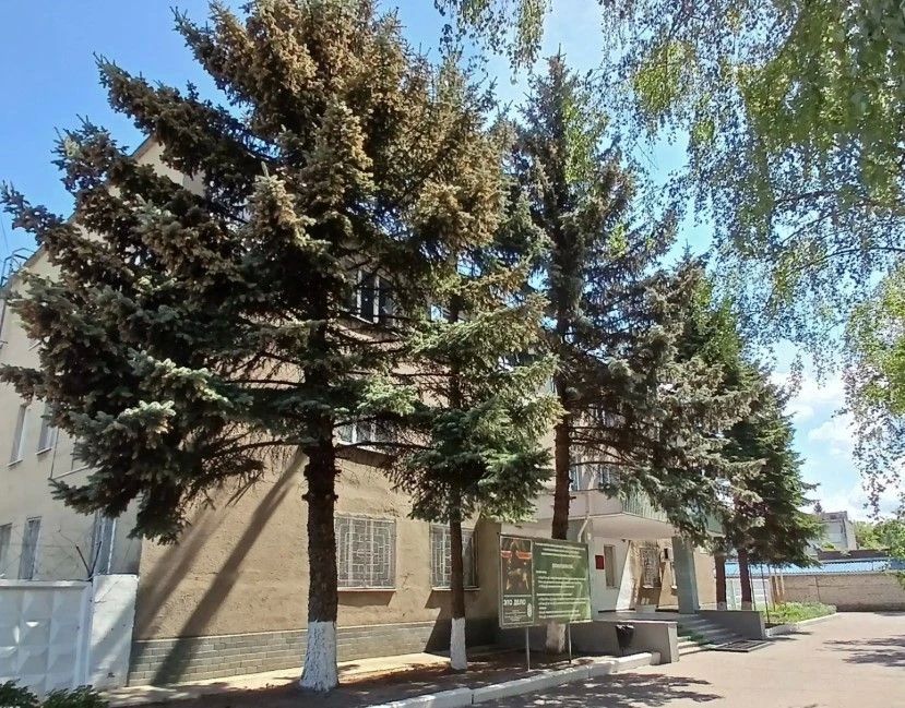 В военный комиссариат г. Курчатов, Курчатовского и Октябрьского районов на постоянную работу требуются сотрудники военного комиссариата: