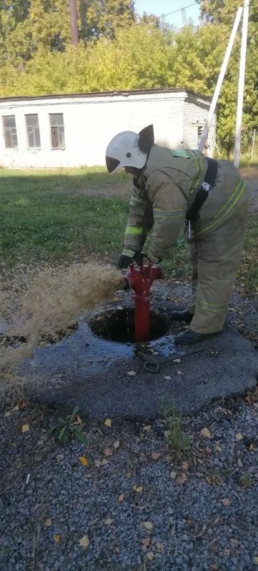 Огнеборцы ПЧ Солнцевского и Фатежского районов на проверке ППВ Огнеборцы ПЧ Солнцевского и Фатежского районов на проверке ППВ