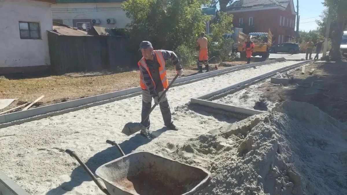 В Курске этой осенью появятся 12 новых остановочных павильонов В Курске этой осенью появятся 12 новых остановочных павильонов