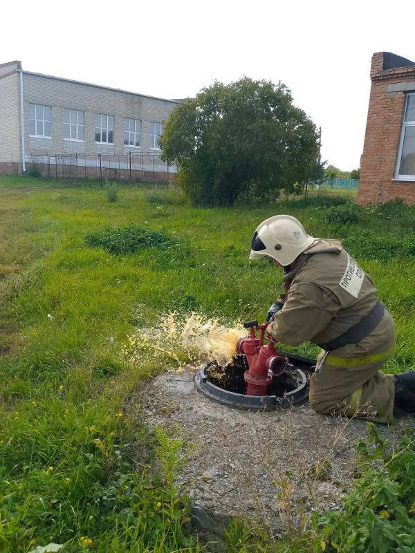 Огнеборцы ПЧ Солнцевского и Фатежского районов на проверке ППВ Огнеборцы ПЧ Солнцевского и Фатежского районов на проверке ППВ