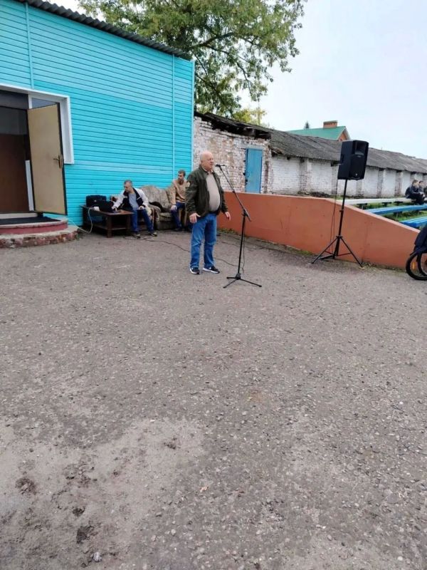 В Фатеже прошёл футбольный турнир на Кубок главы района, который собрал юных спортсменов из разных городов В Фатеже прошёл футбольный турнир на Кубок главы района, который собрал юных спортсменов из разных городов