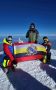 Куряне покорили Эльбрус. Инструкторы пешего и водного туризма из «Лаборатории Путешествий» покорили высоту в 5642 м и развернули флаг Курской области на самой высокой вершине России и Европы