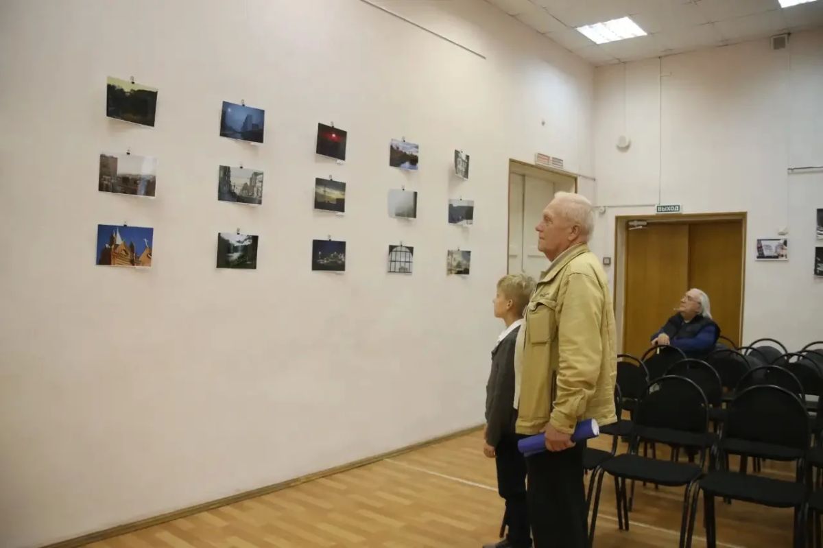 В Центральной городской библиотеке им. Ф. А. Семёнова продолжает работу выставка фотографий Максима Пономарёва В Центральной городской библиотеке им. Ф. А. Семёнова продолжает работу выставка фотографий Максима Пономарёва