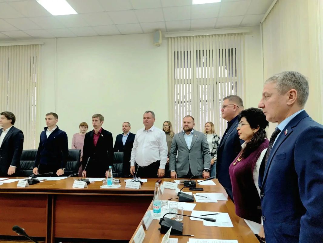 В Курске проходит 37-е очередное заседание КГС В Курске проходит 37-е очередное заседание КГС