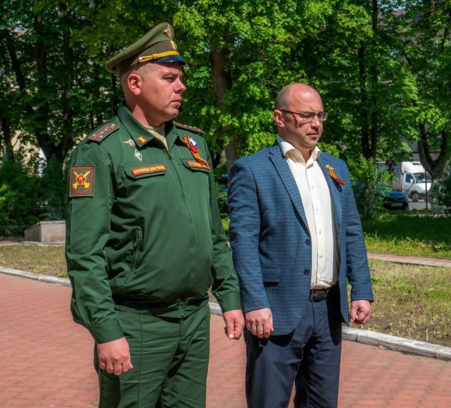 Алексей Клемешов: Сегодня свой день рождения отмечает военный комиссар по городу Льгову и льговскому району Сергей Васильевич Бугаев